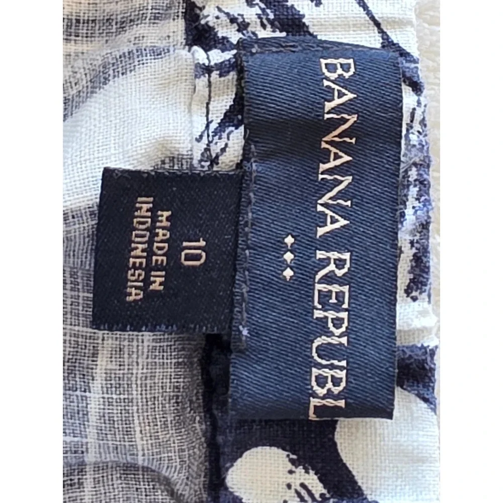 Banana Republic no belt